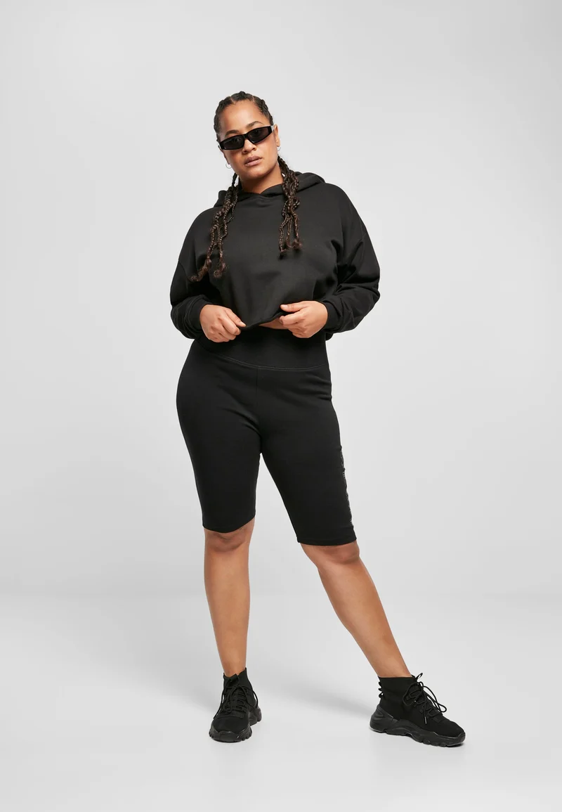 UC Oversized Cropped