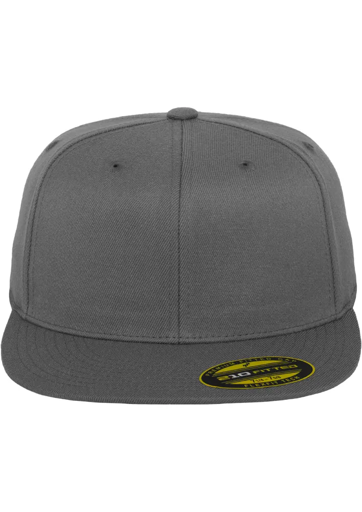 Premium 210 Fitted Cap L/XL
