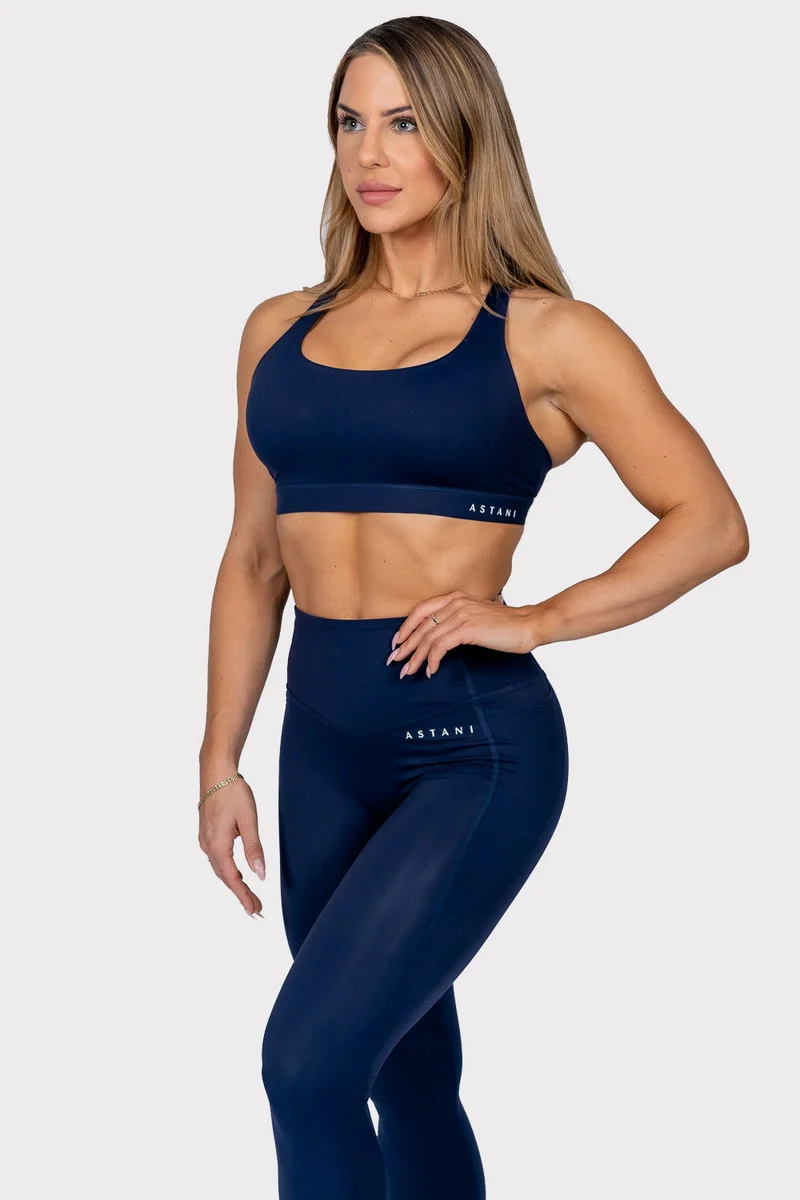 A ESSENCE Top - Blue