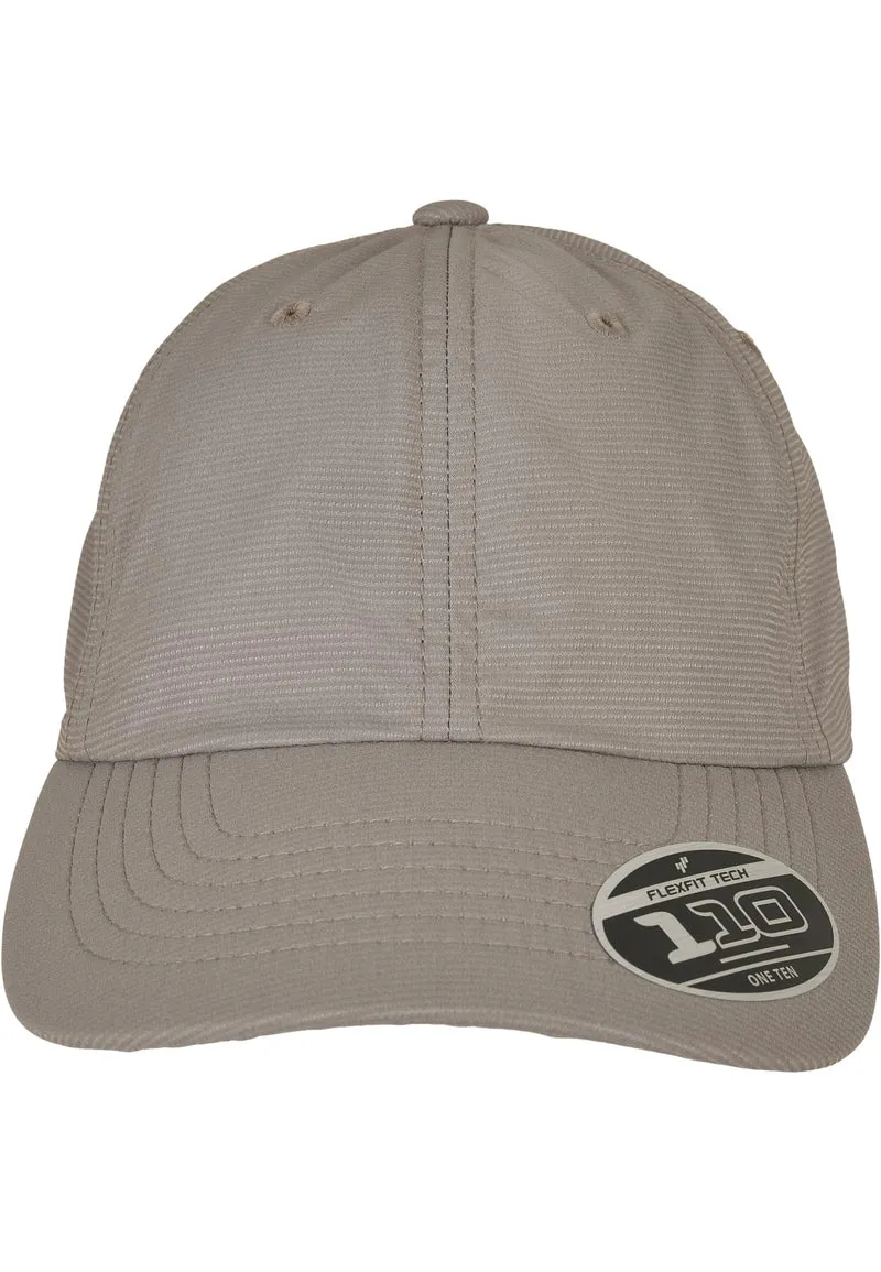 110 Flexfit Packable ALPHA Snapback One Size