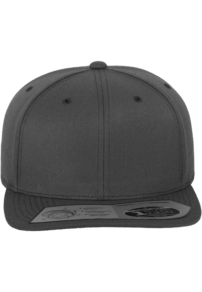 110 Flexfit Fitted Snapback One Size