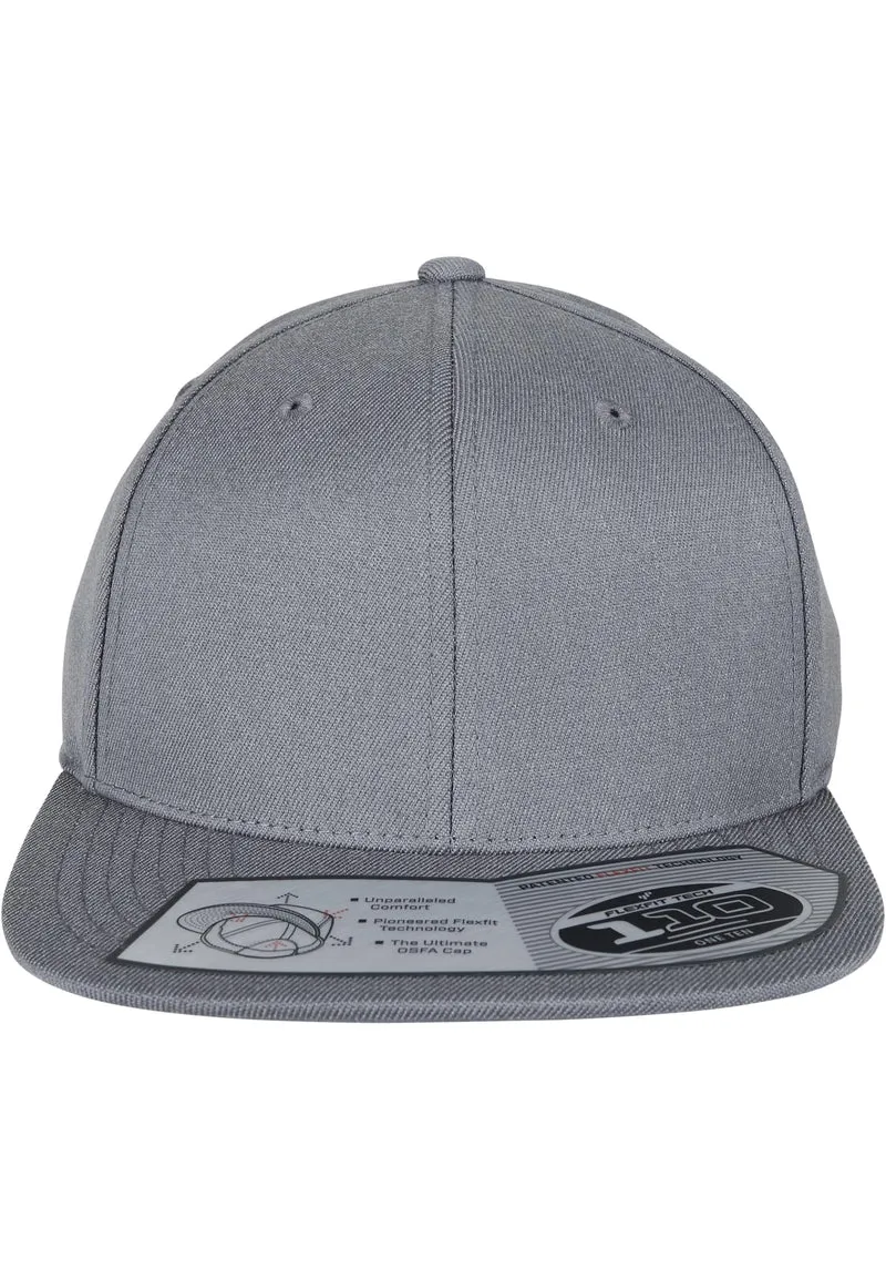 110 Flexfit Fitted Snapback One Size