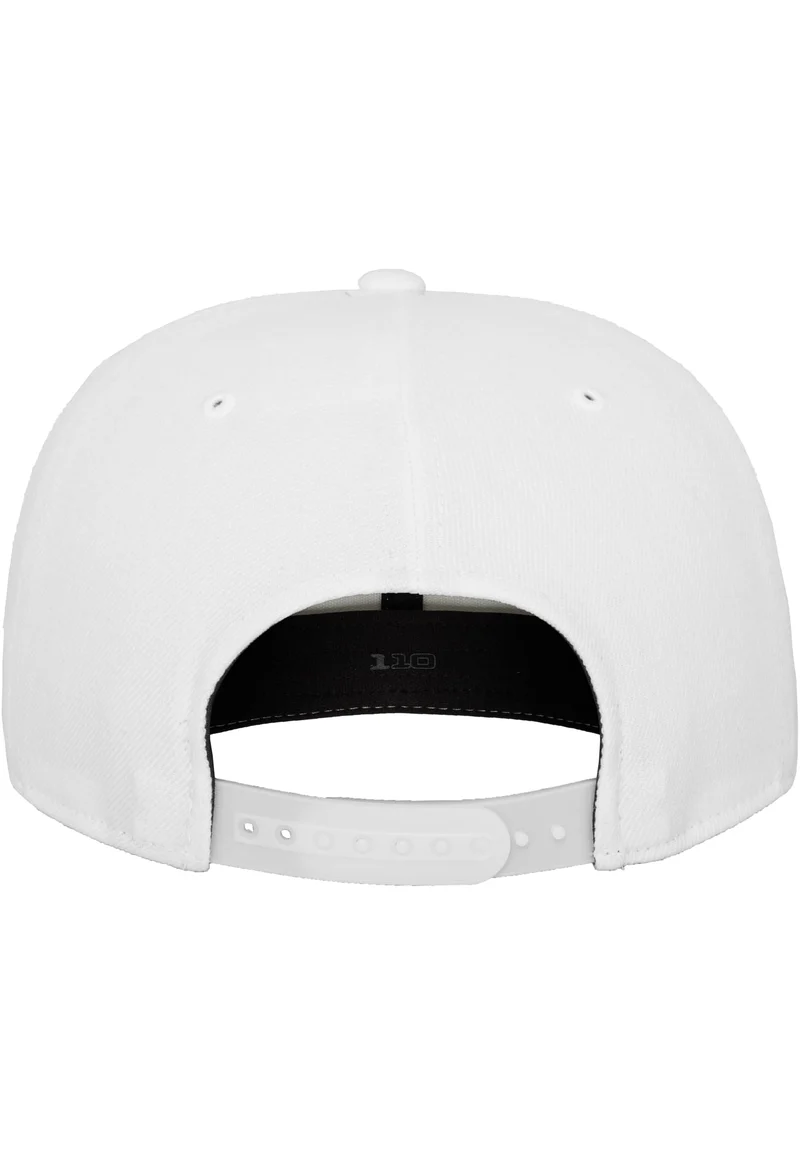 110 Flexfit Fitted Snapback One Size