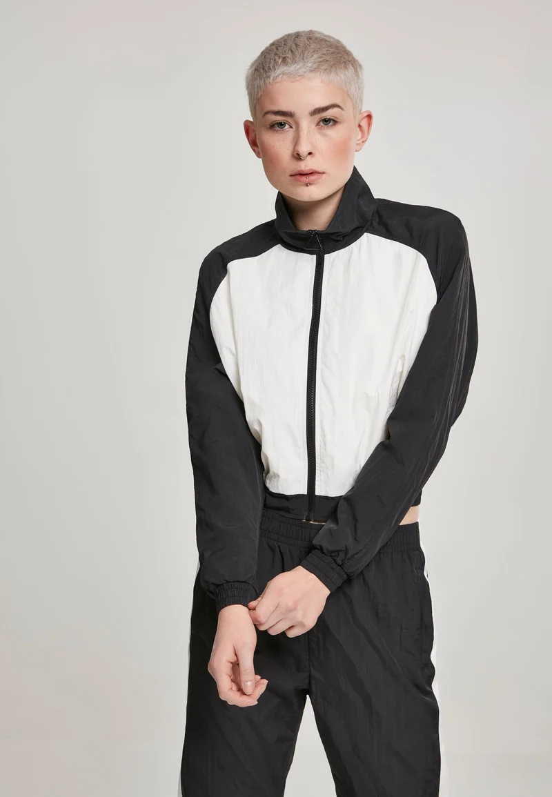 UC Short Raglan Crinkle Batwing Jacket
