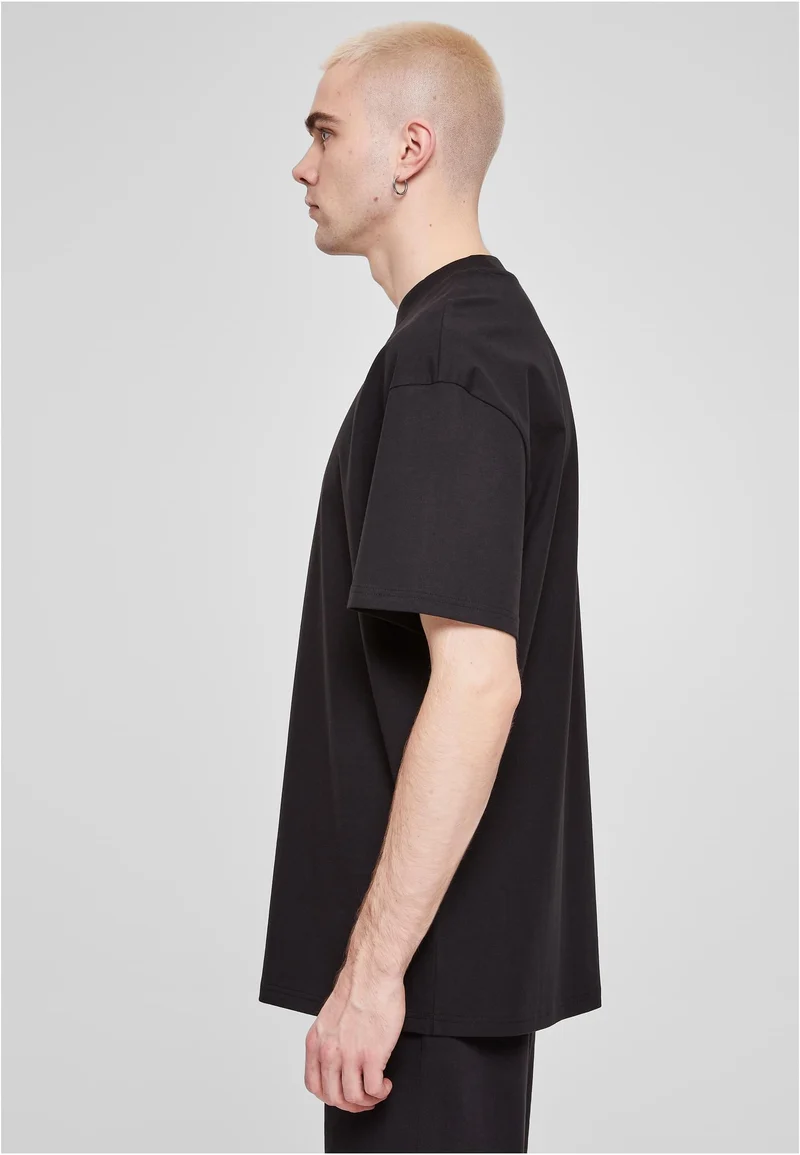 UC Oversized Mid Embroidery