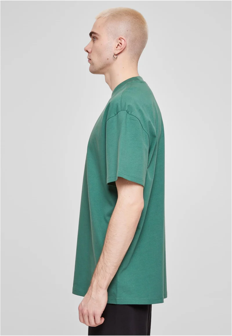 UC Oversized Mid Embroidery