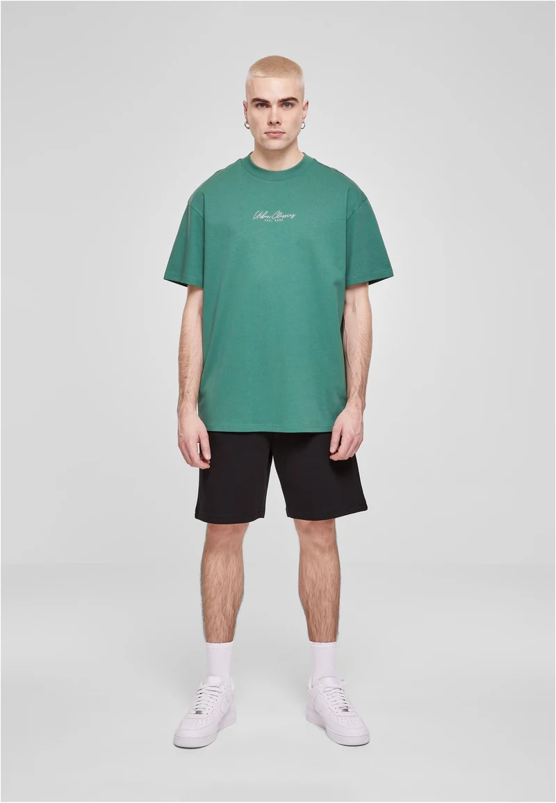 UC Oversized Mid Embroidery
