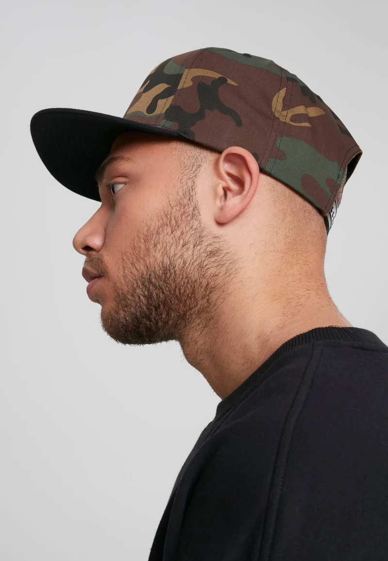 Classic Camo Snapback One Size
