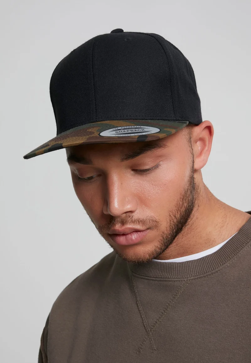 Classic Camo Snapback One Size