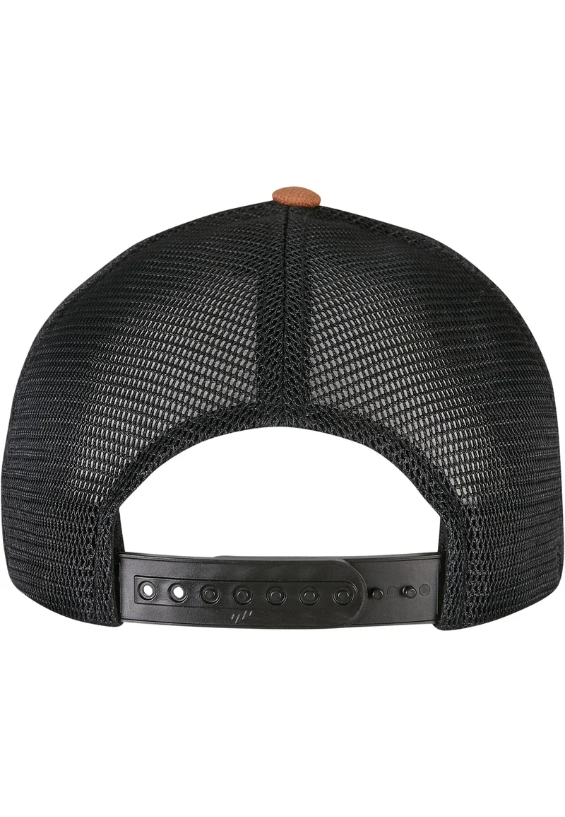110 Canvas Trucker Snapback One Size