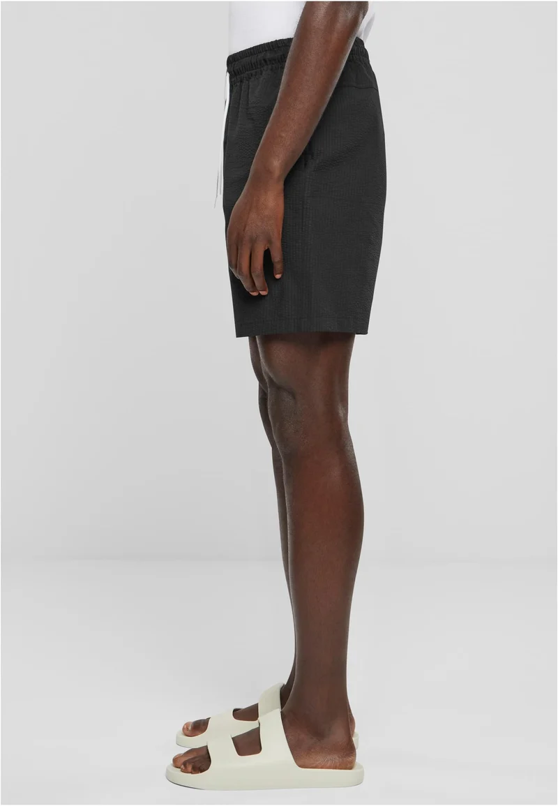 UC Basic Seersucker Shorts