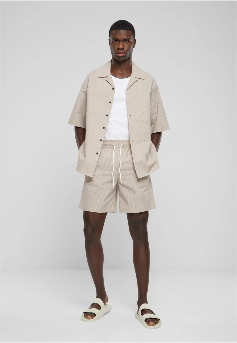 UC Basic Seersucker Shorts