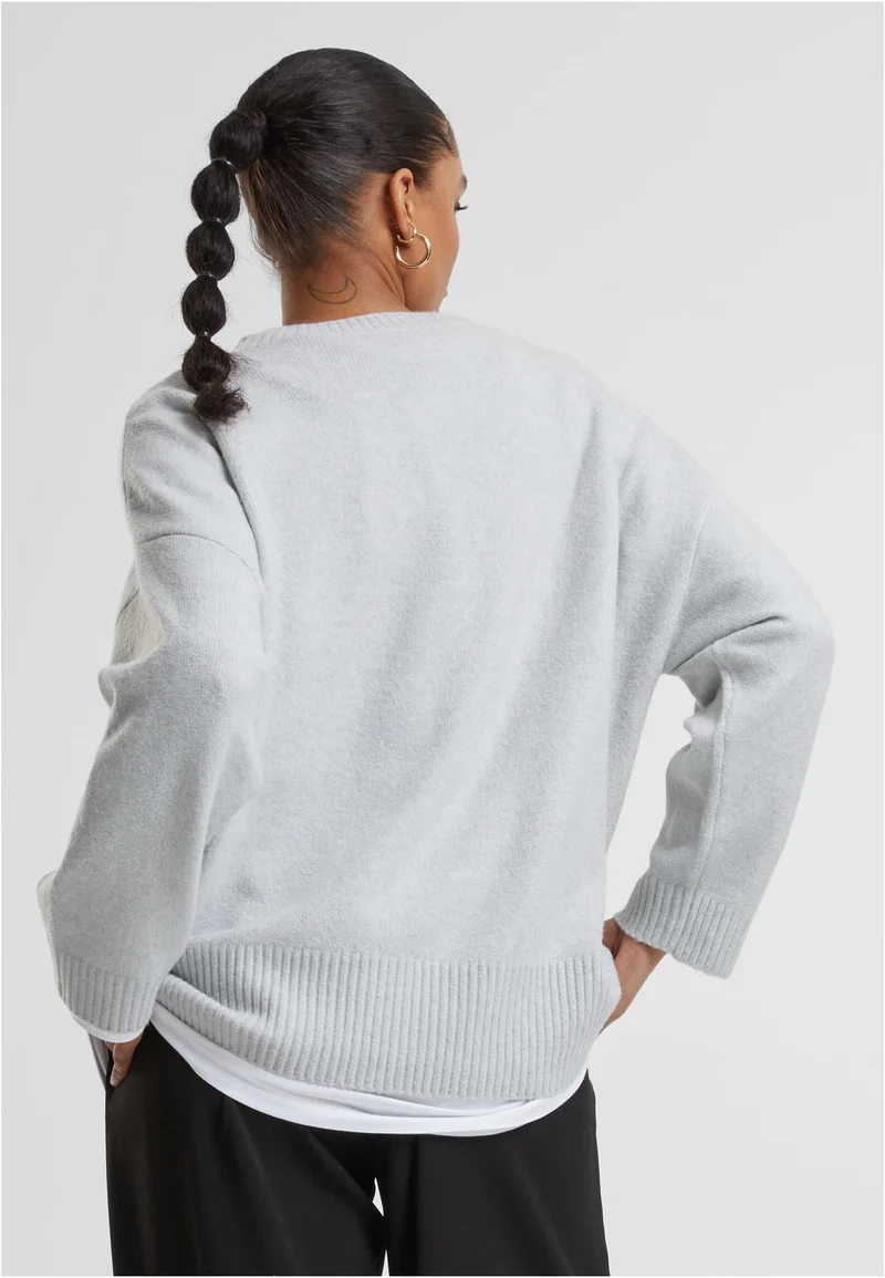 UC Soft Oversized Sweater