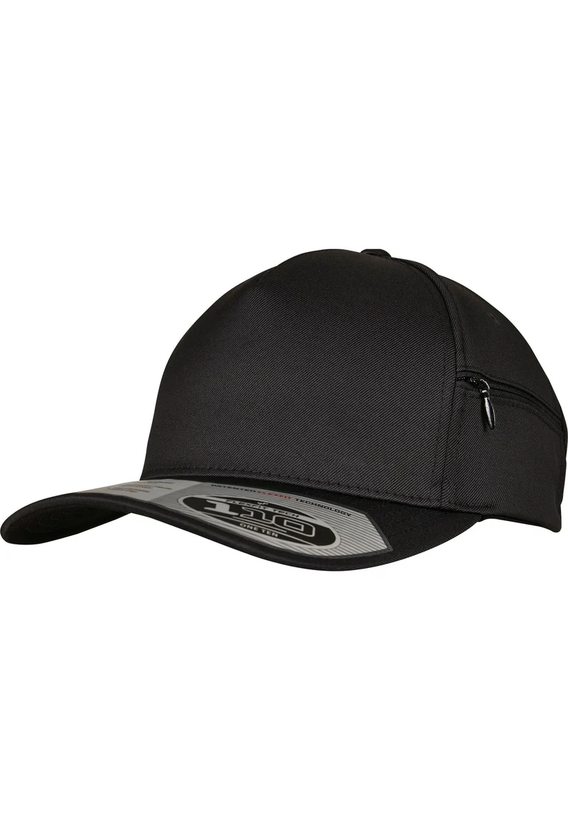 110 Pocket Snapback One Size
