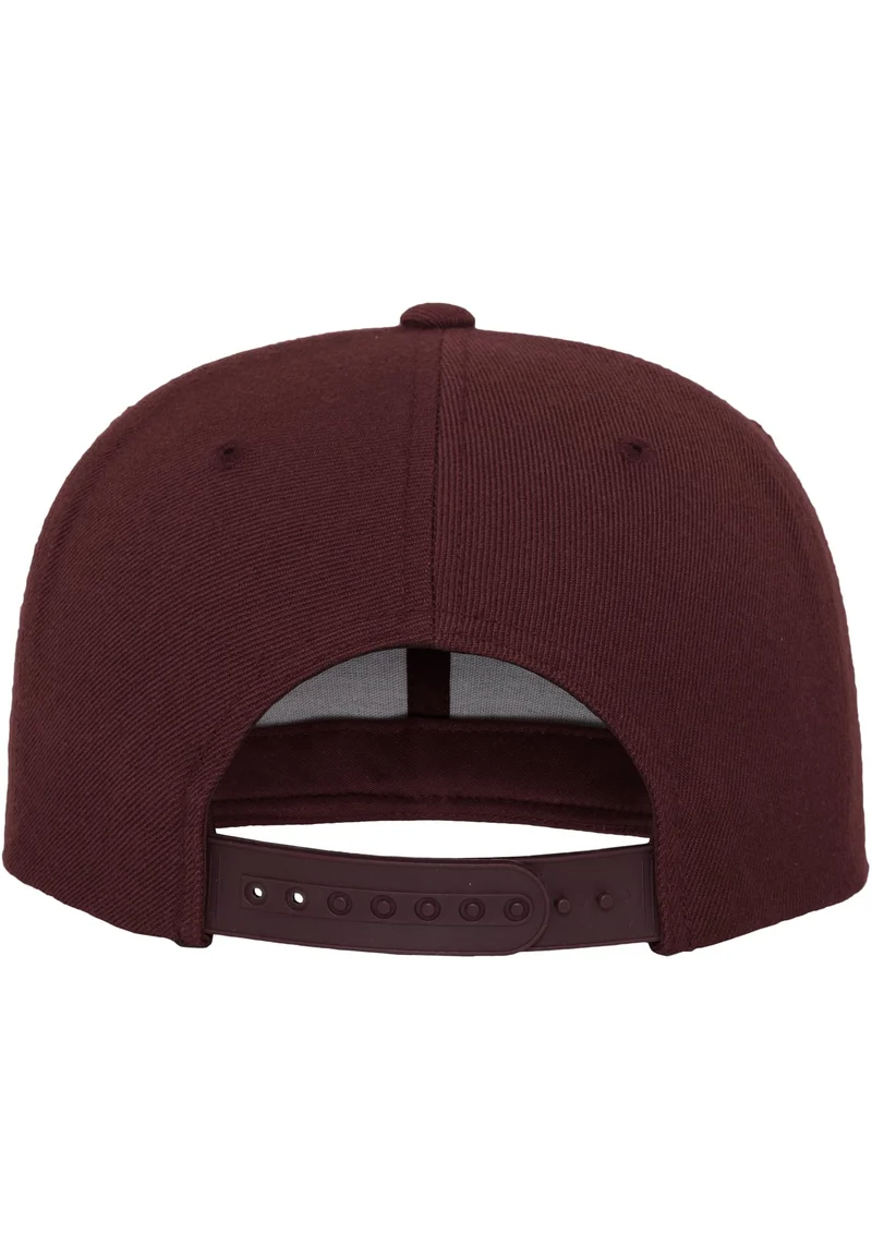 Classic Snapback One Size