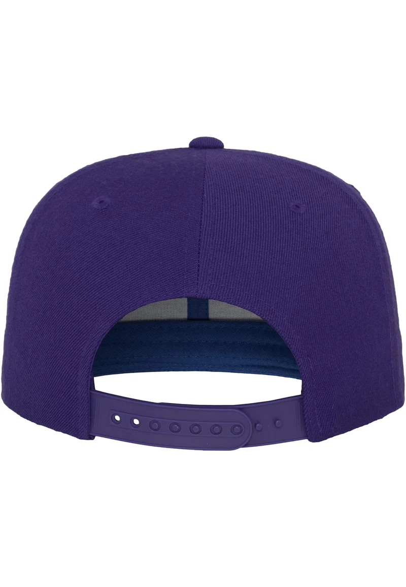 Classic Snapback One Size