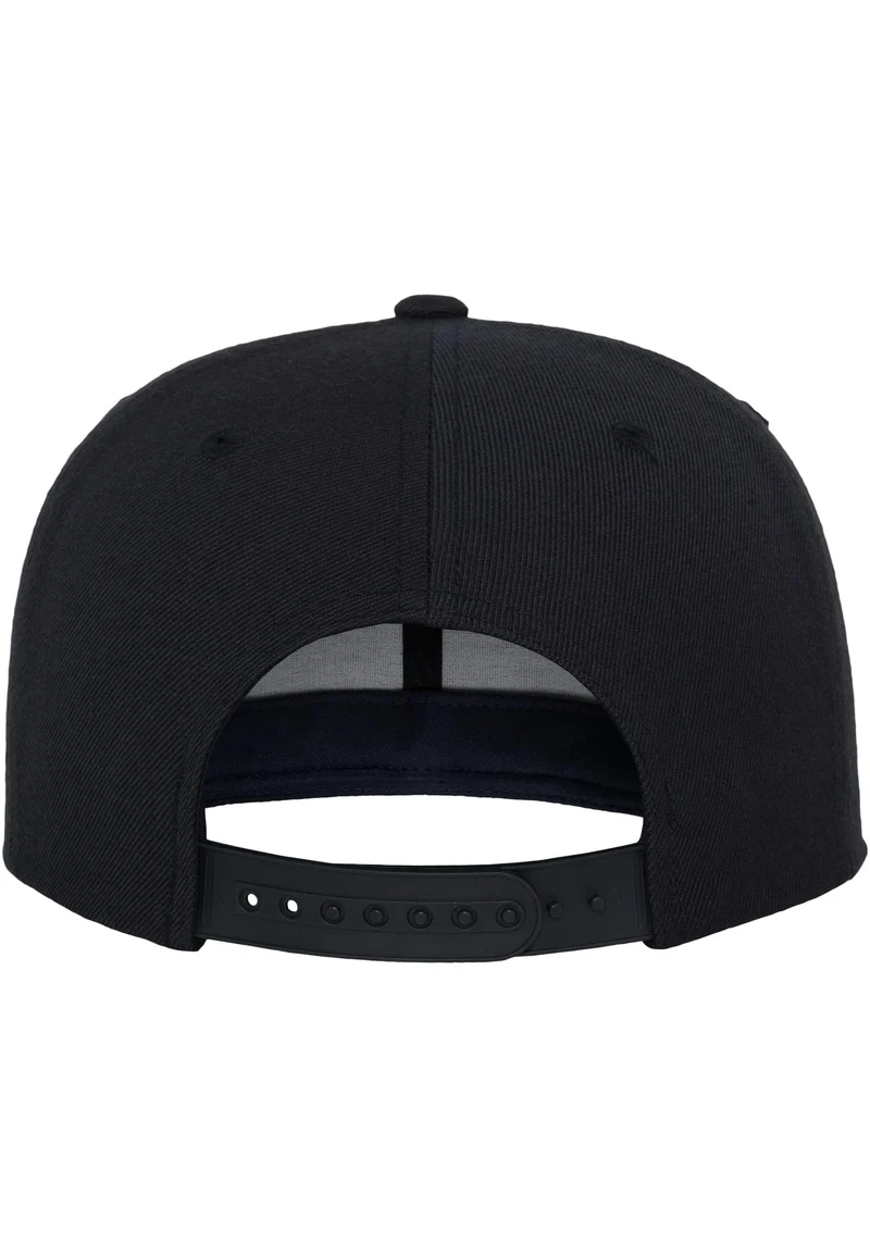 Classic Snapback One Size
