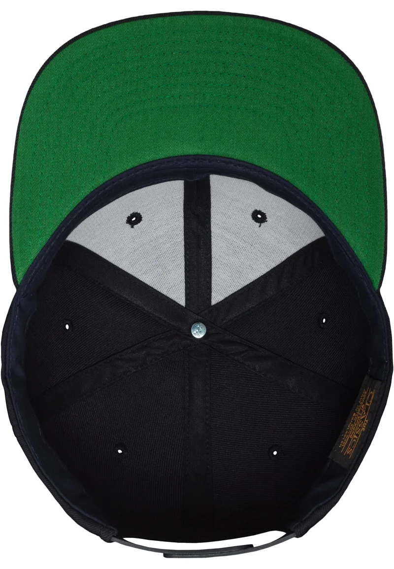 Classic Snapback One Size