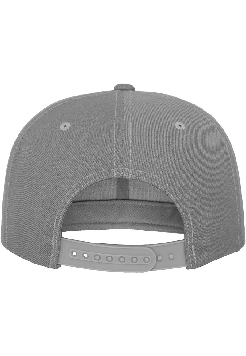 Classic Snapback One Size