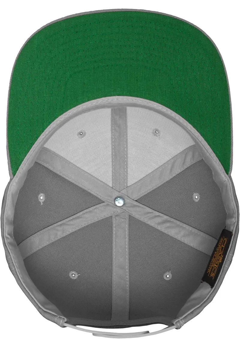 Classic Snapback One Size