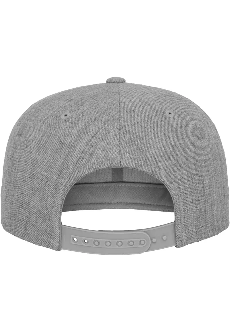 Classic Snapback One Size