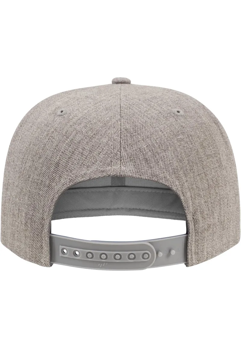 Classic Snapback One Size