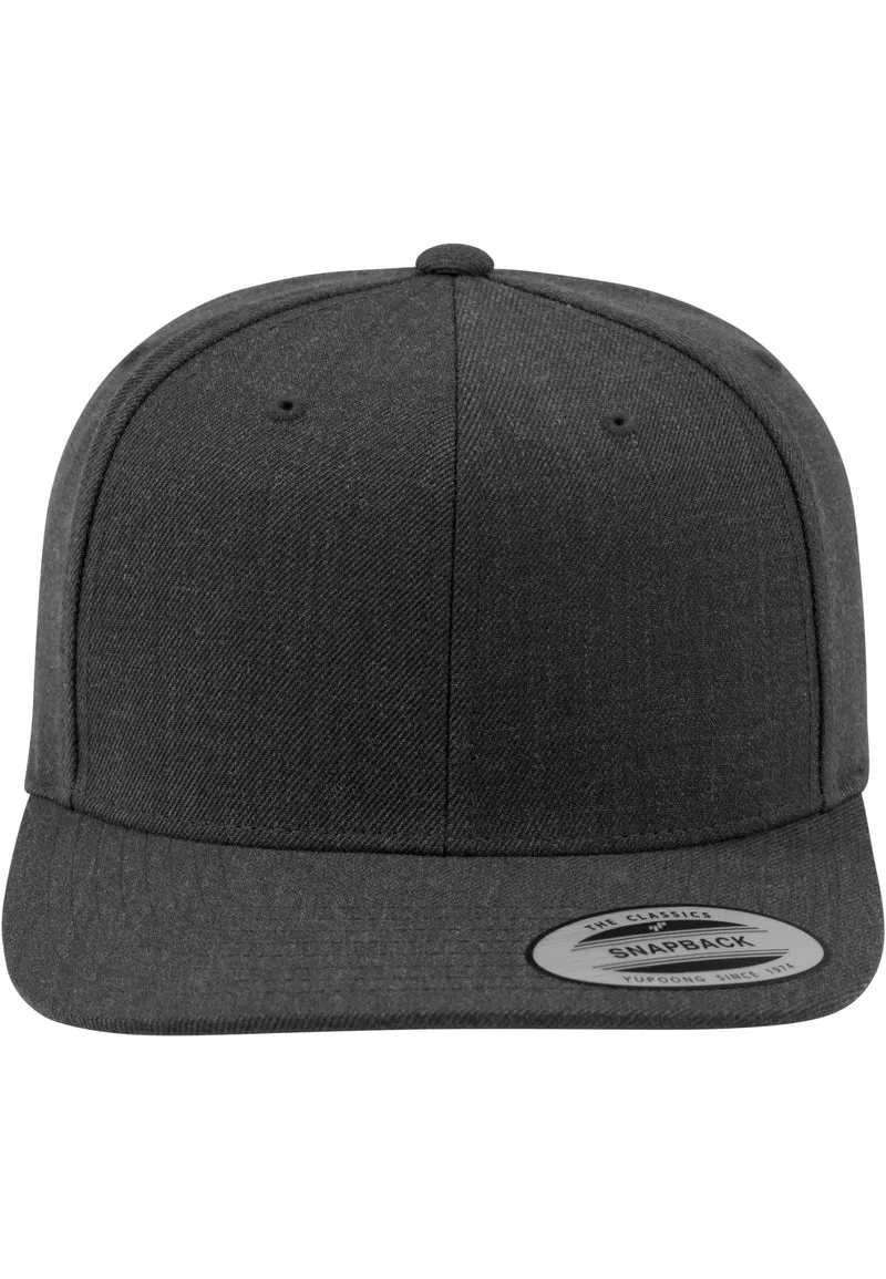 Classic Snapback One Size