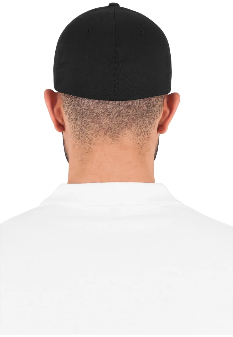 Diamond Quilted Flexfit Black Youth