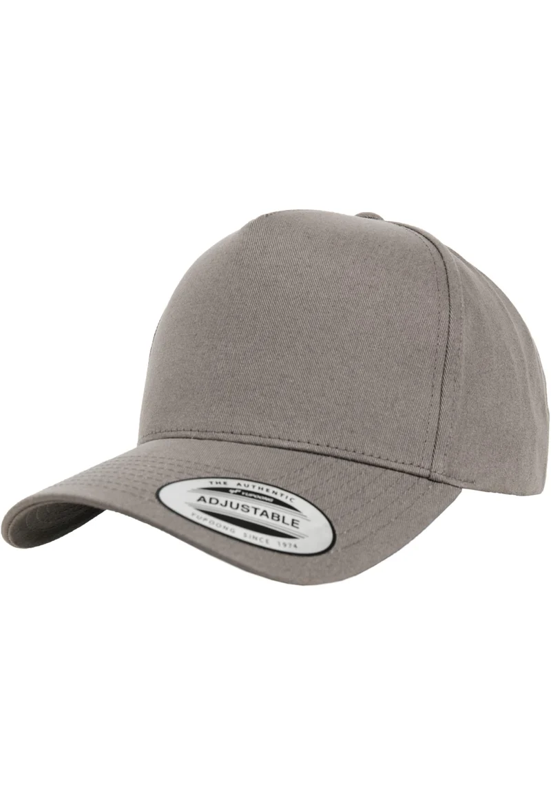 5-Panel Curved Classic Snapback One Size