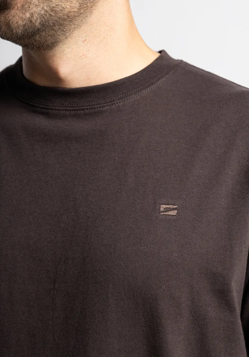 Easy Tee