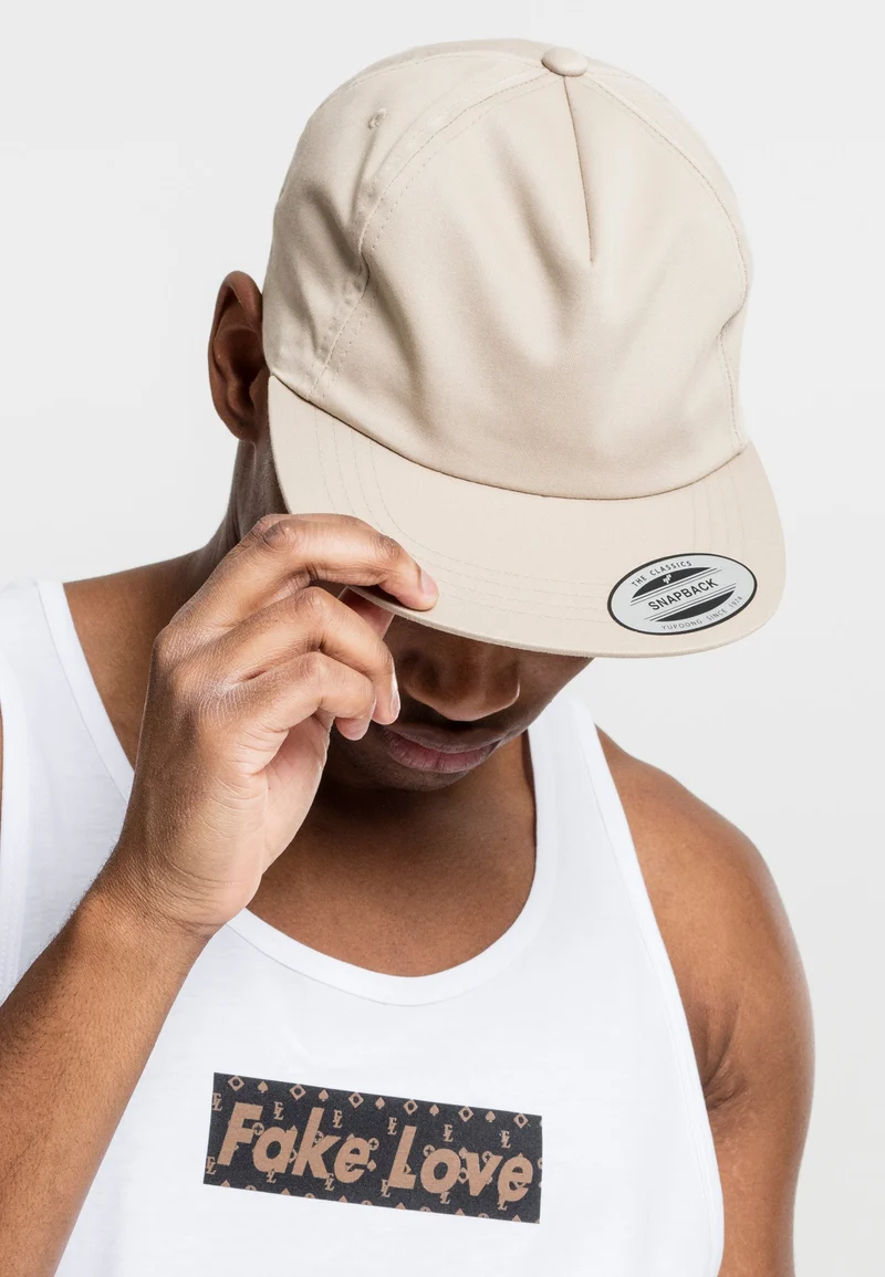 Unstructured Snapback One Size