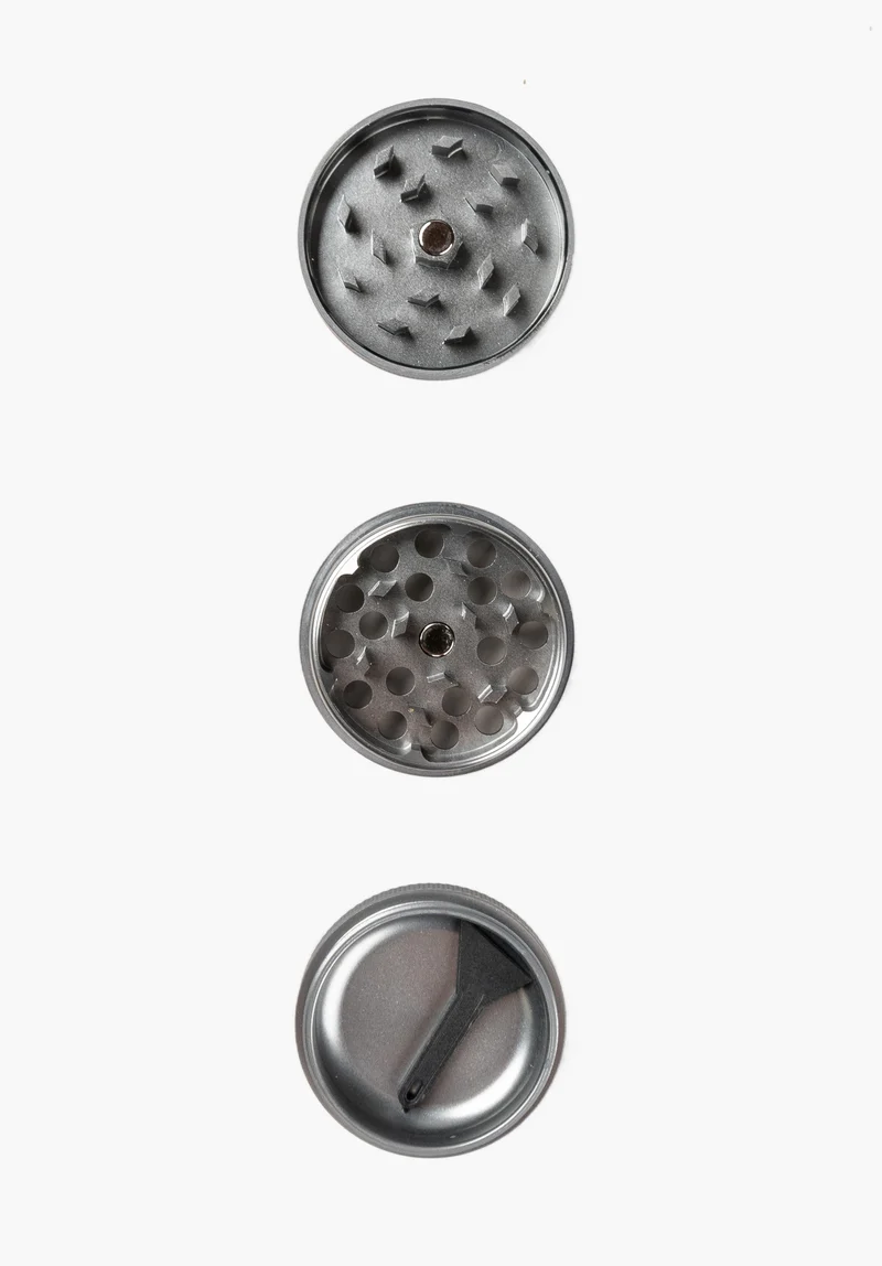 Hazy Days Pocket Metal 3 Parts Mini Grinder