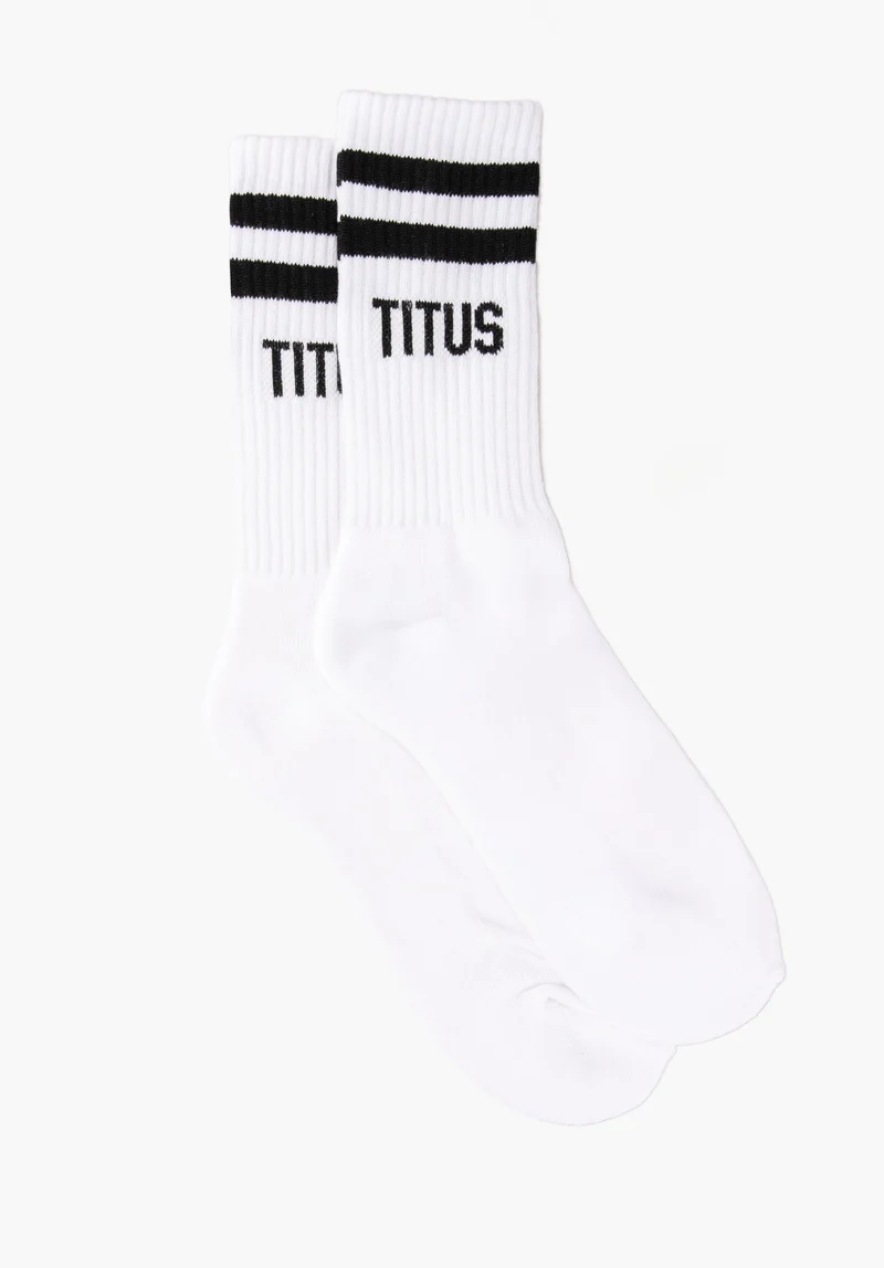 Titus Single