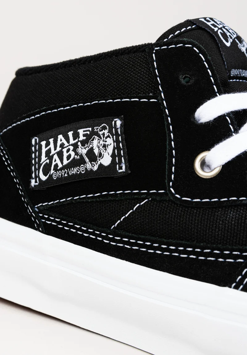 Skate Half Cab