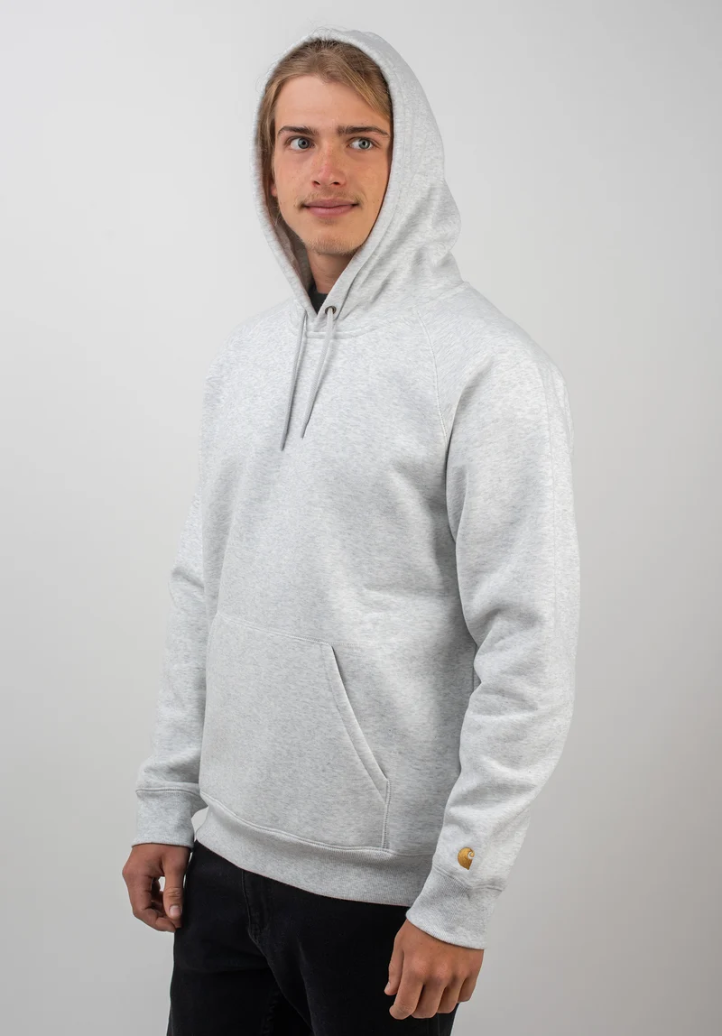 Hooded Chase