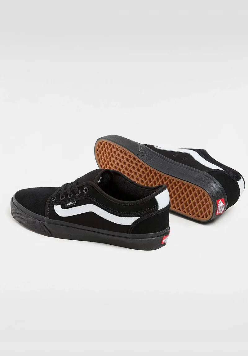 Skate Chukka Low Sidestripe