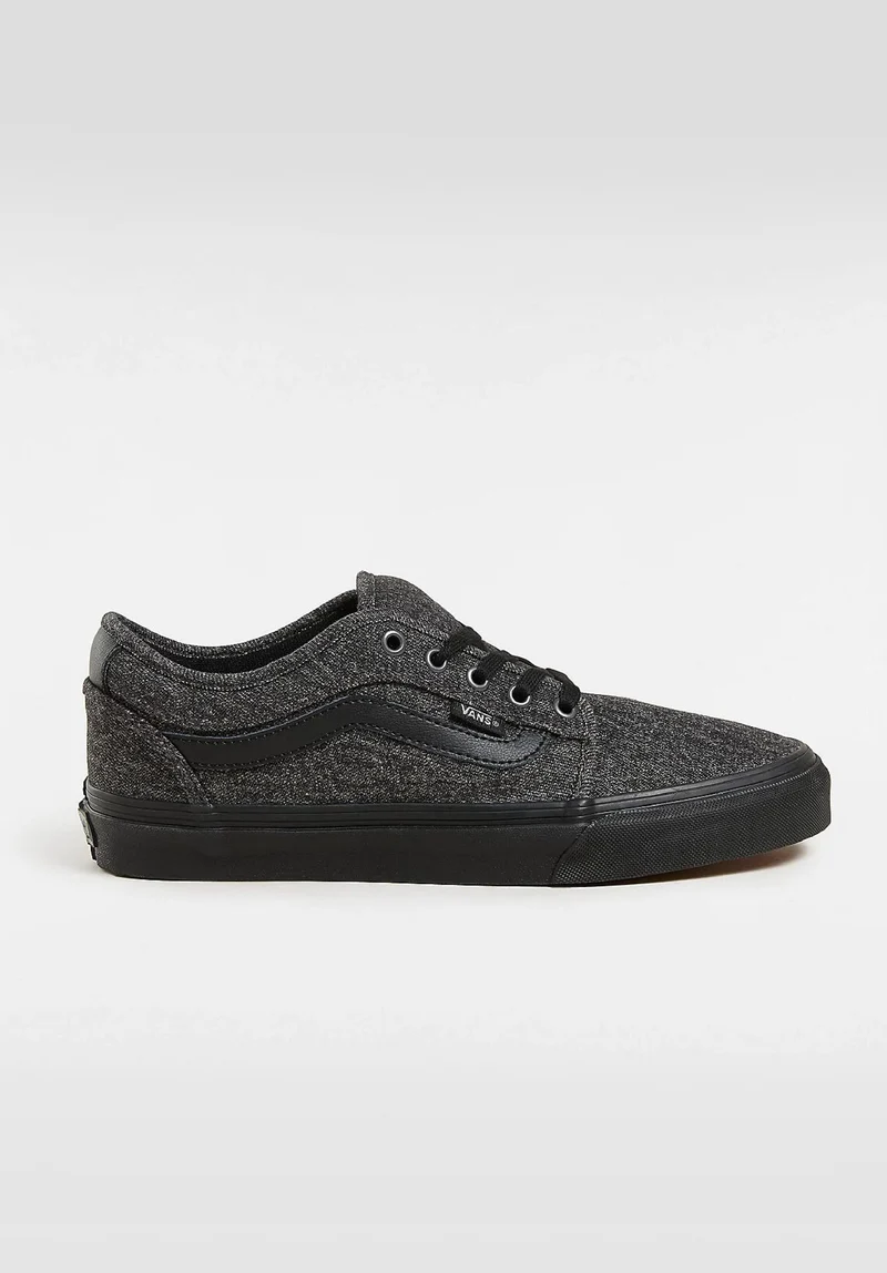 Skate Chukka Low Sidestripe