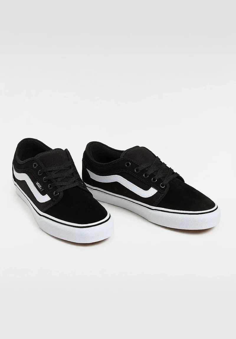 Skate Chukka Low Sidestripe