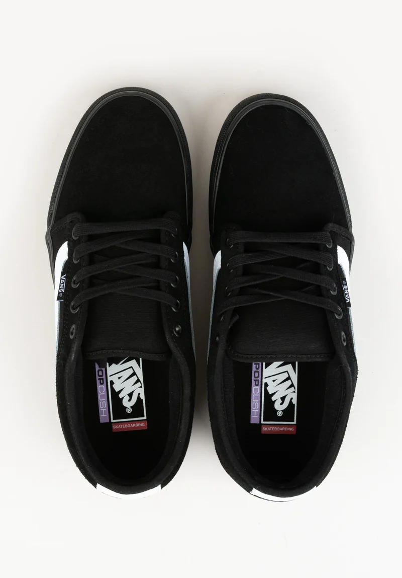 Chukka Low Sidestripe