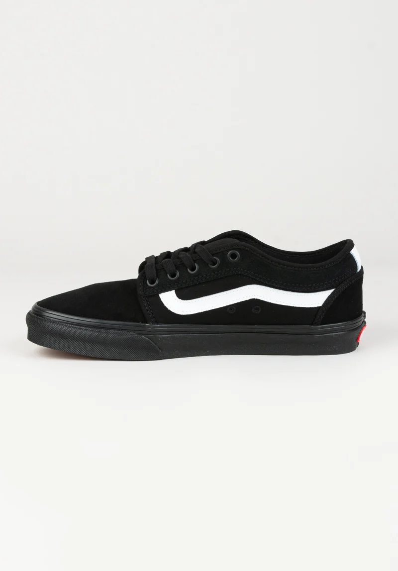 Chukka Low Sidestripe