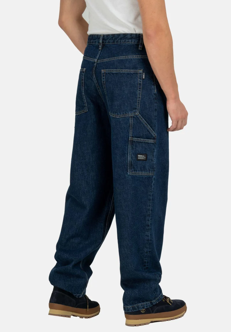 Baggy Worker