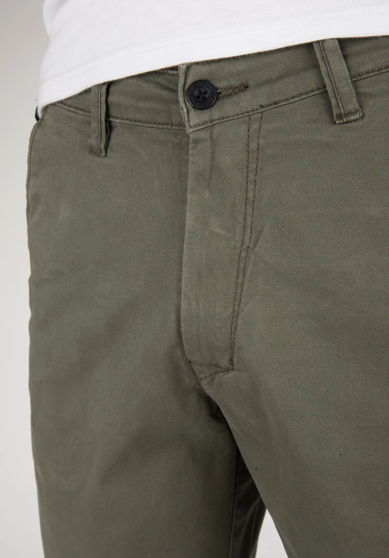 Flex Grip Chino Short