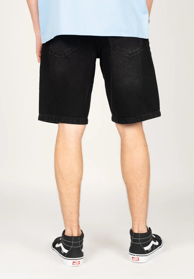 Solid Short