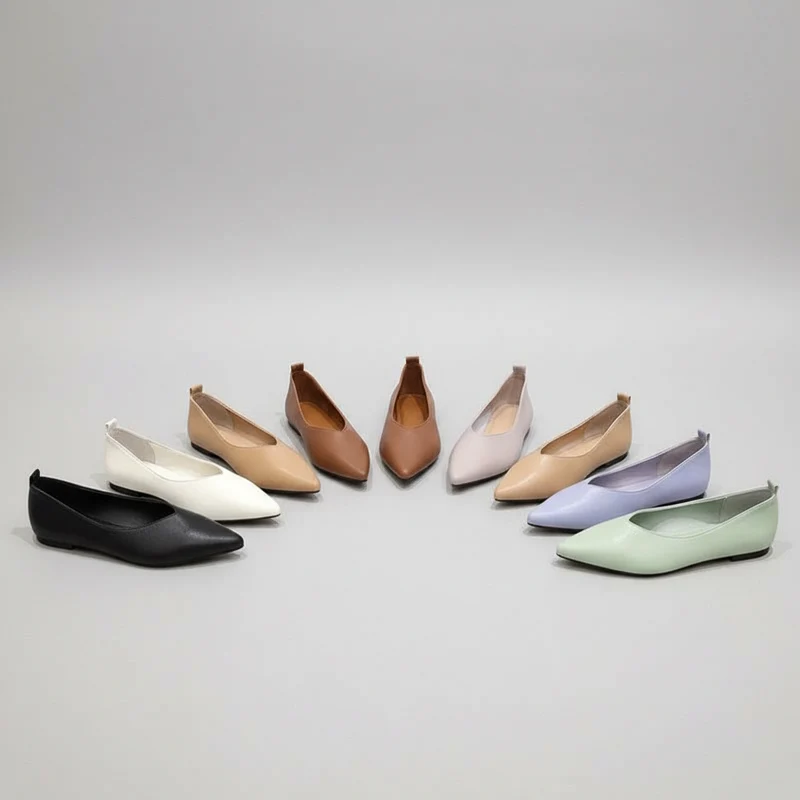 Große, flache Damen-Bootsschuhe aus Leder für Komfort und Stil