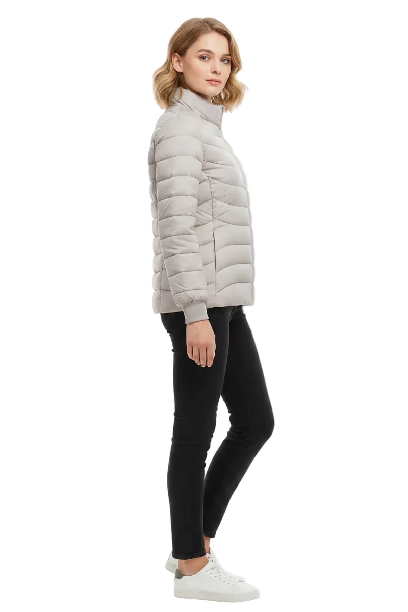 Gemütlich und schick zugleich: Damen-Wintermantel aus Baumwolle für ultimativen Komfort und Stil