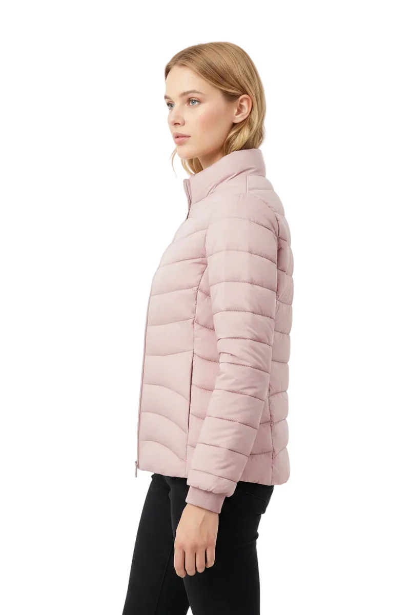 Gemütlich und schick zugleich: Damen-Wintermantel aus Baumwolle für ultimativen Komfort und Stil