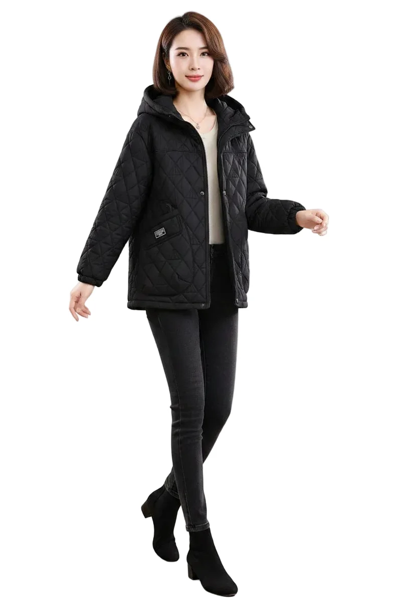 Verleihen Sie Ihrem Winter-Look mit unserer gesteppten Damen-Winterjacke das gewisse Etwas.