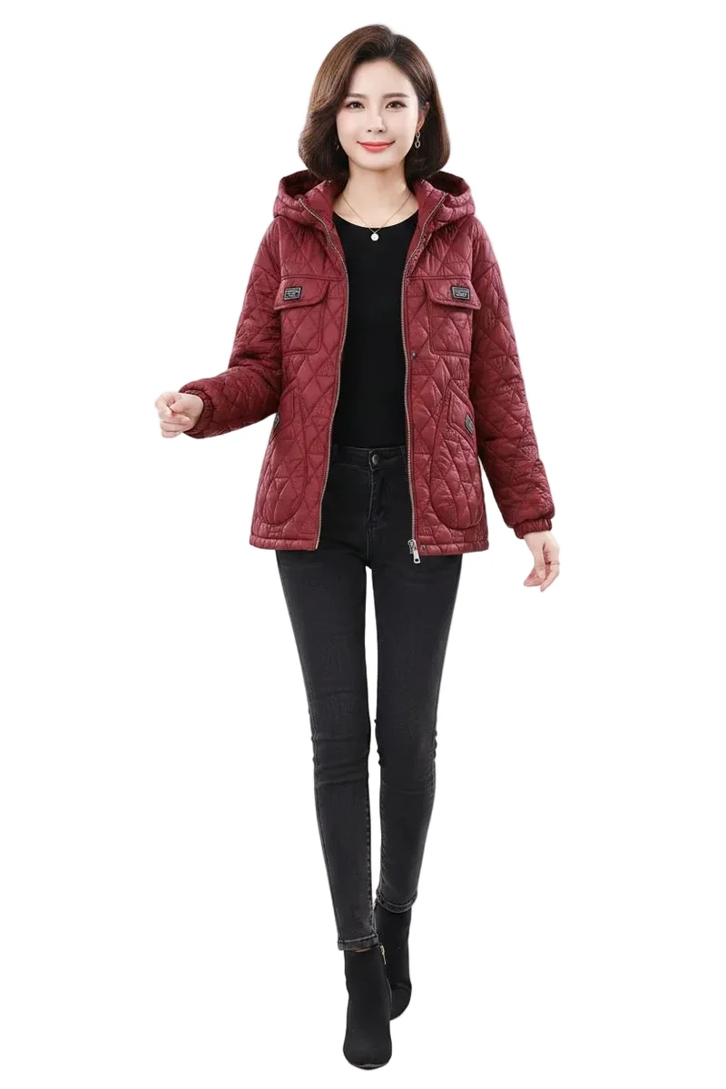 Verleihen Sie Ihrem Winter-Look mit unserer gesteppten Damen-Winterjacke das gewisse Etwas.