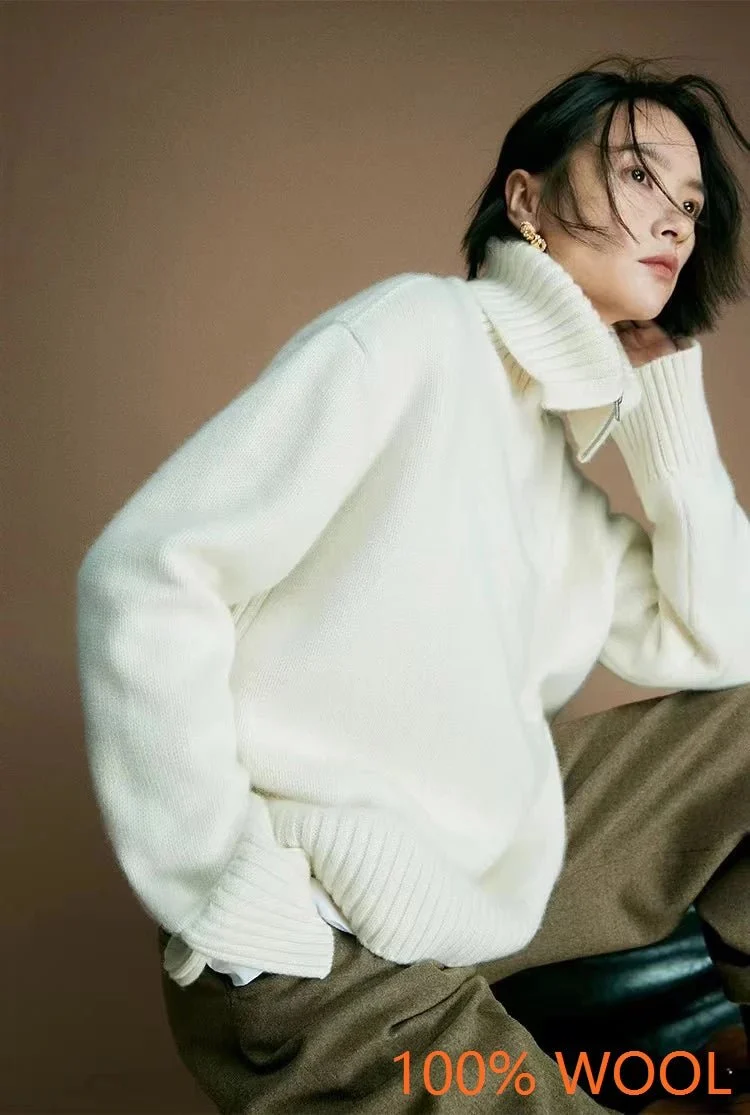 Verleihen Sie Ihrem Stil mit dem Damenpullover aus 100 % Merinowolle das gewisse Etwas.