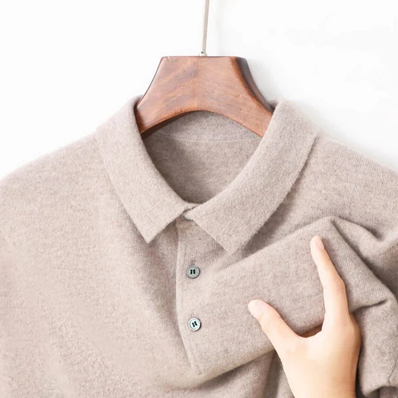 Verleihen Sie Ihrem Stil mit unserem hochwertigen Herren-Wollpullover das gewisse Extra.
